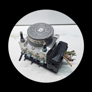 2012-2015 BMW F22 F35 M235i 328i ABS Anti-Lock Brake Pump Module 6868638 OEM