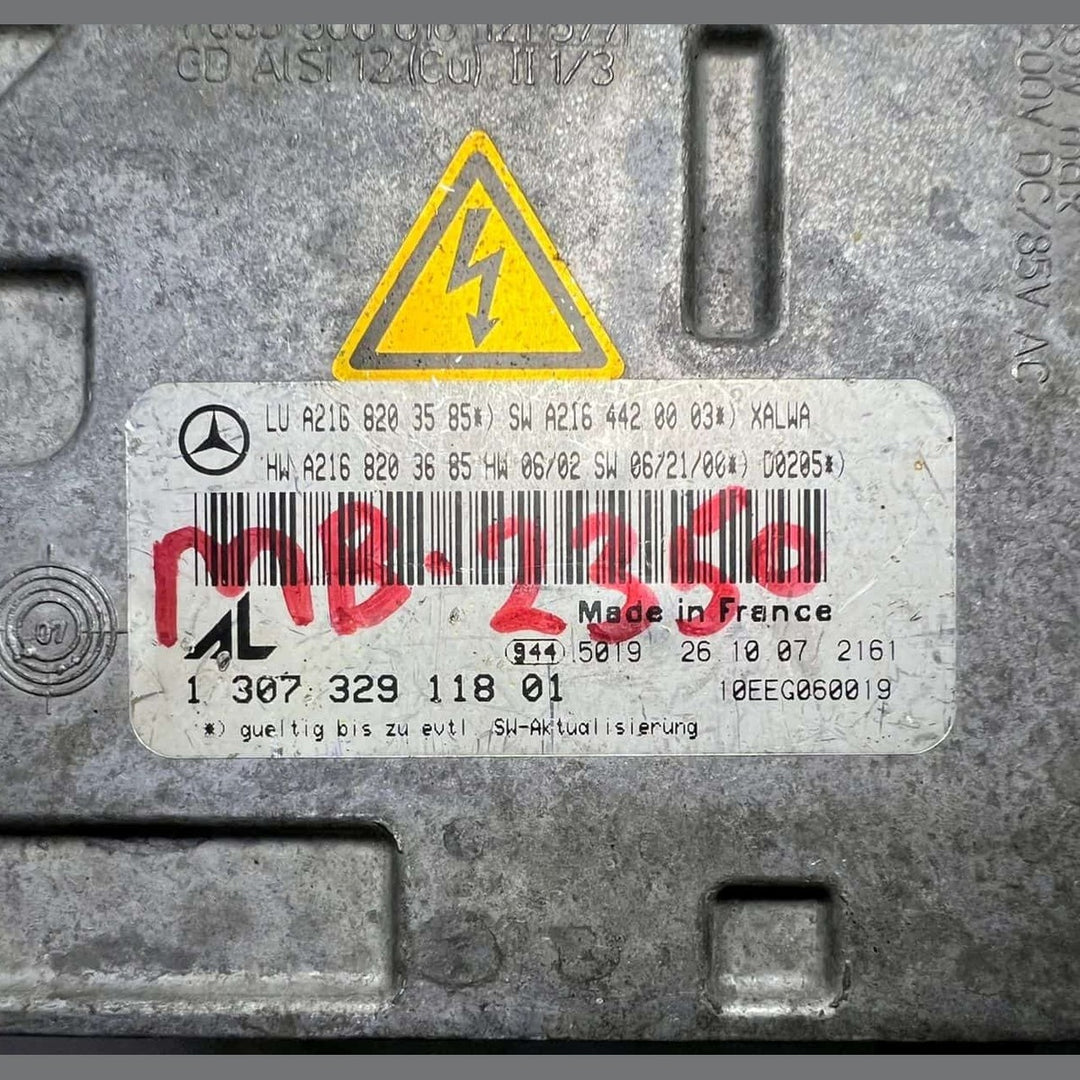 2007-2010 Mercedes CL550 Xenon Headlight Control Unit Ballast A2168203585 W216