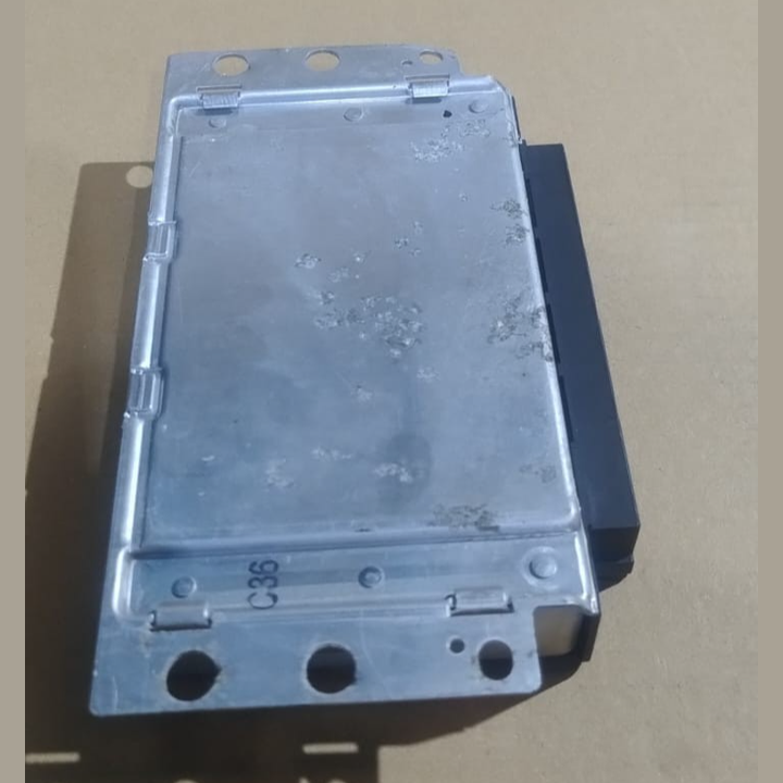 BMW E70 E71 X5M X6M REAR DIFFERENTIAL LOCK CONTROL MODULE 7595847