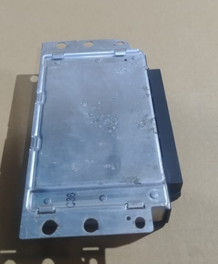 BMW E70 E71 X5M X6M REAR DIFFERENTIAL LOCK CONTROL MODULE 7595847