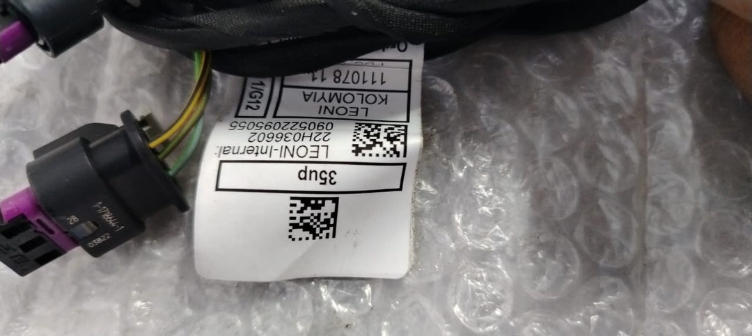 OEM BMW 7 G11 G12 Parking sensor (PDC) Rear wiring loom 8736404 NEW