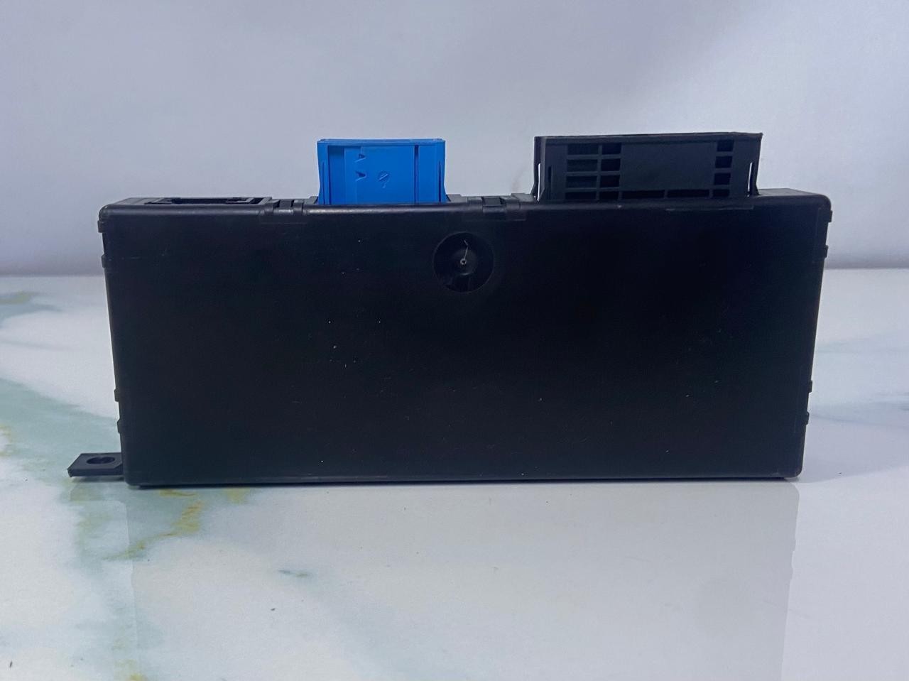 OEM BMW F10 F11 520D 530i GATEWAY CONTROL MODULE ECU 9284422 LEAR