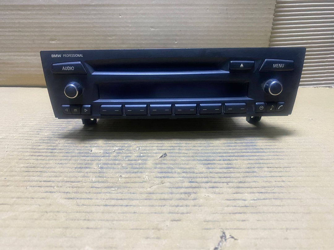 BMW Radio Professional CD Player 9231928 E81 E82 E87 E88 E90 E91 E92 E93 1 Serie
