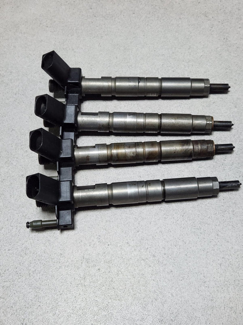 BMW Fuel Injector 7823461 3 Series and 5 Series 330D 525D 430D 435D 530D        