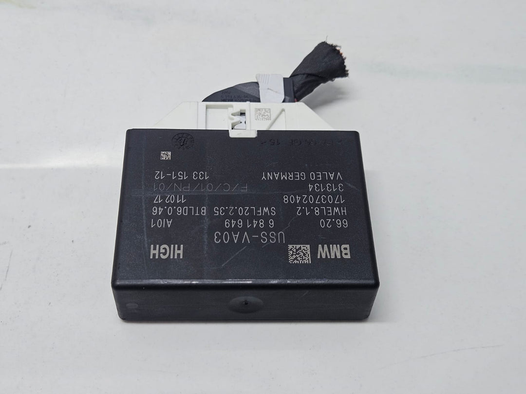 2017-2019 BMW 530i G30 G31 G11 G12 Park Assistant Control Module 6841649 OEM