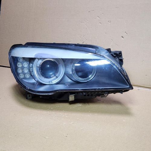 BMW Xenon Headlight Right Bi Xenon 7225230 7 Series F01 F02