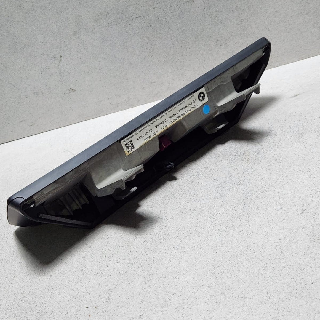 2020-2023 BMW 530i Central Display Screen 9825936 5 Series G30 G31 MGU 