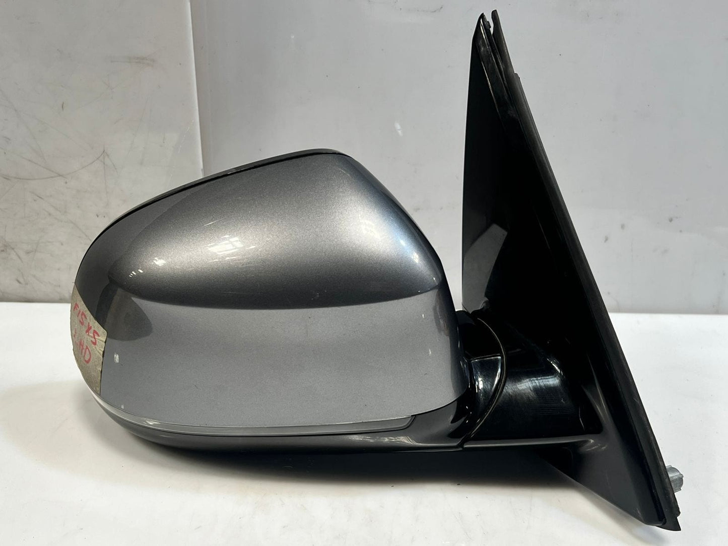 2013-2018 BMW X5 F15 RIGHT SIDE Mirror Frame Base A047066 LHD OEM