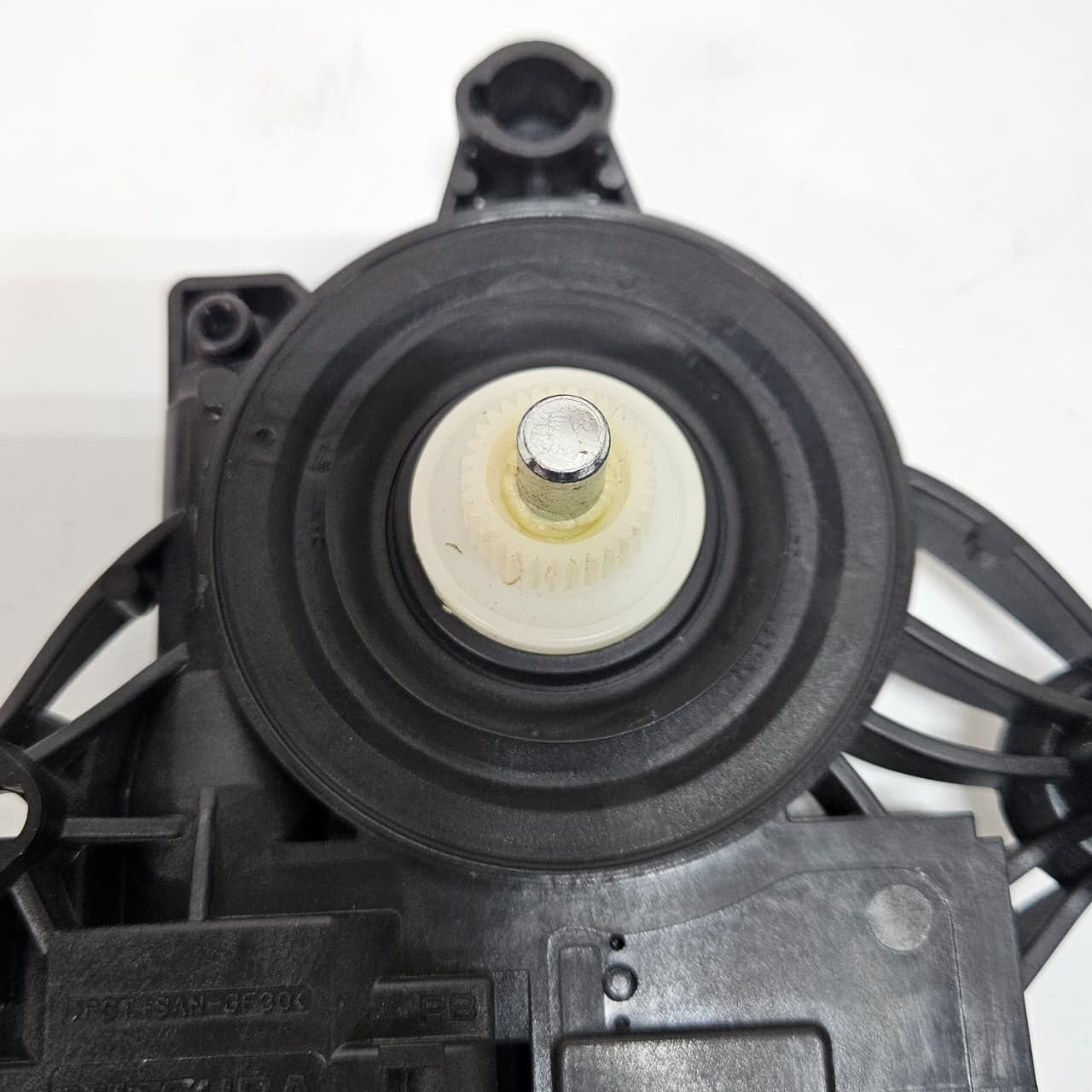 2019-2025 BMW 330i M340i G20 Window Lifter Motor 8498863 Rear Left