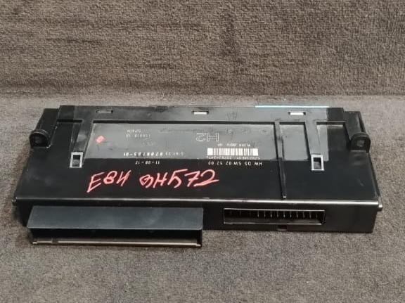 BMW E81 E82 E87 E88 E90 E91 E84 1 3 X1 SERIES ELECTRONICS JUNCTION BOX 9286785
