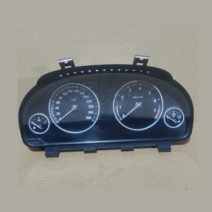 BMW 5 F10 F11 F18 X3 F25 X4 F26 X5 F15 SPEEDOMETER OEM -  9348711