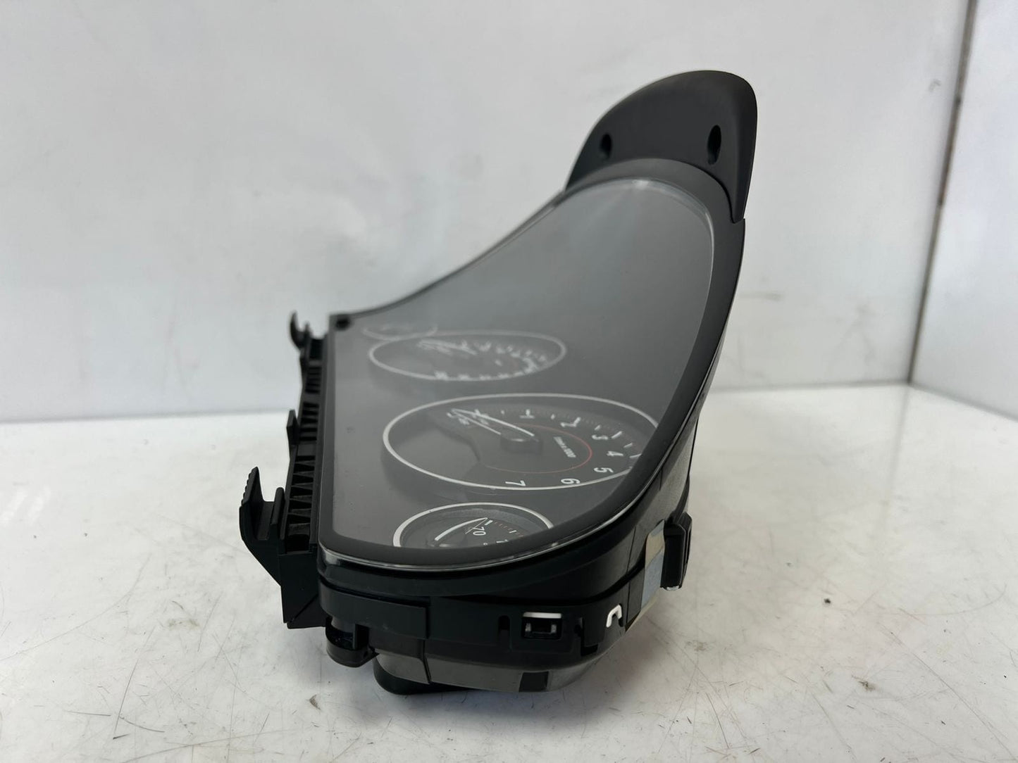 2017-2018 BMW 320i 3' 4' F30 F31 F32 F33 F36 Instrument Cluster 9398487 OEM
