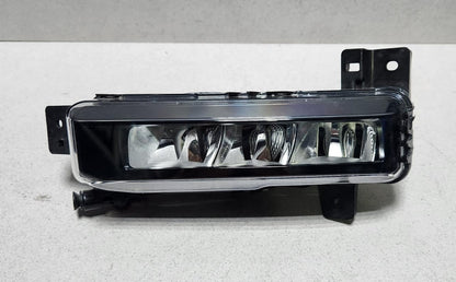 2020-2024 BMW 320i Fog Light LED Left 7433787 3 Series G20 G21 and 2 Series F44