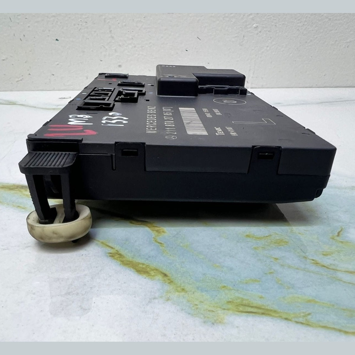 2006-2009 Mercedes-Benz E-Class W211 E350 Door Control Module A2118702785