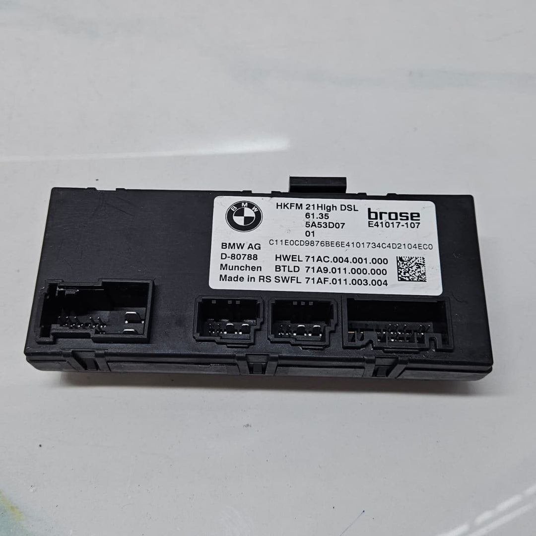 2022 BMW  iX I20 G61 Tailgate Control Unit 5A53D07