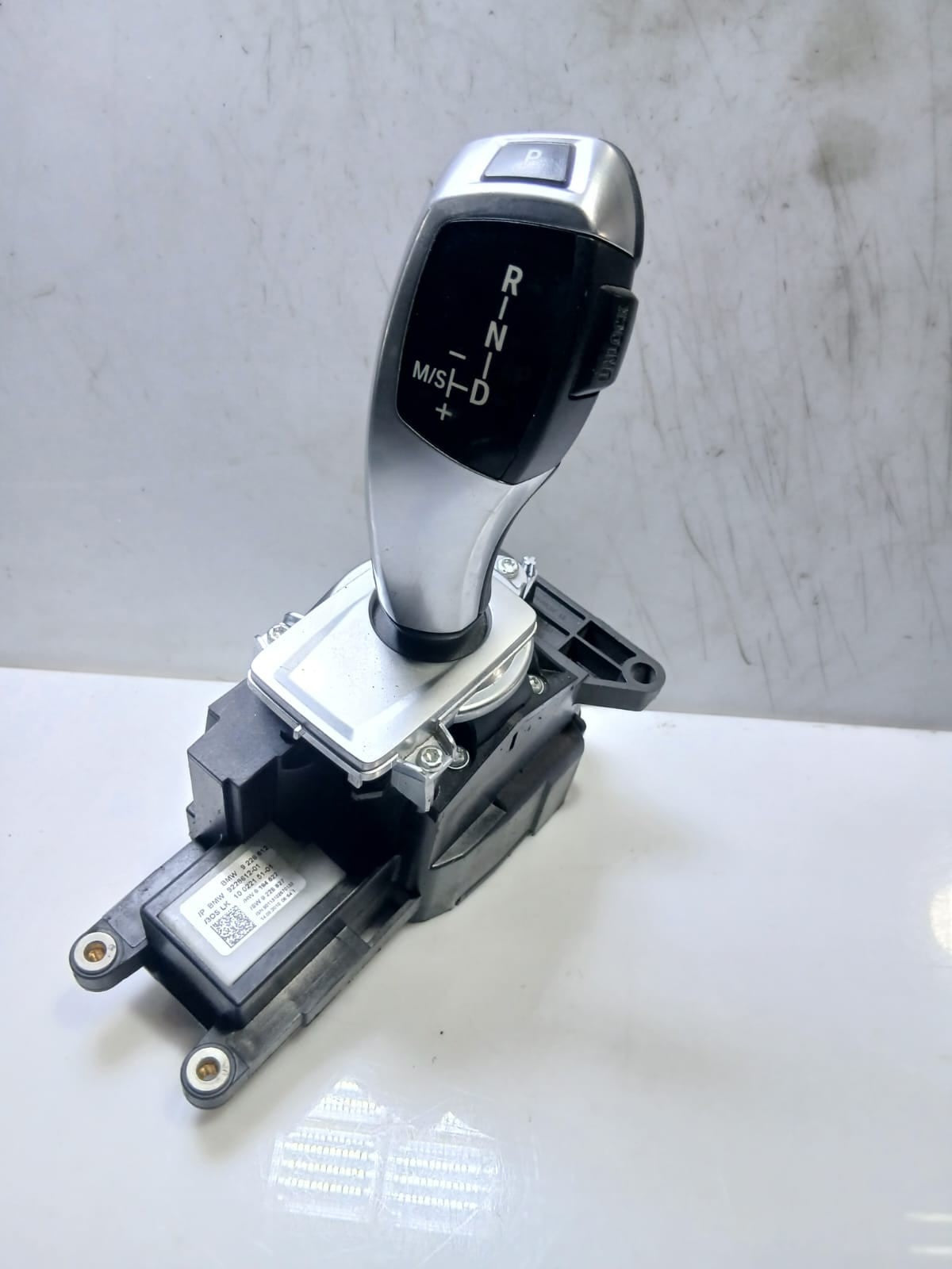 2006-2013 BMW X5 E70 Automatic Gear Shift Selector 9228612 OEM
