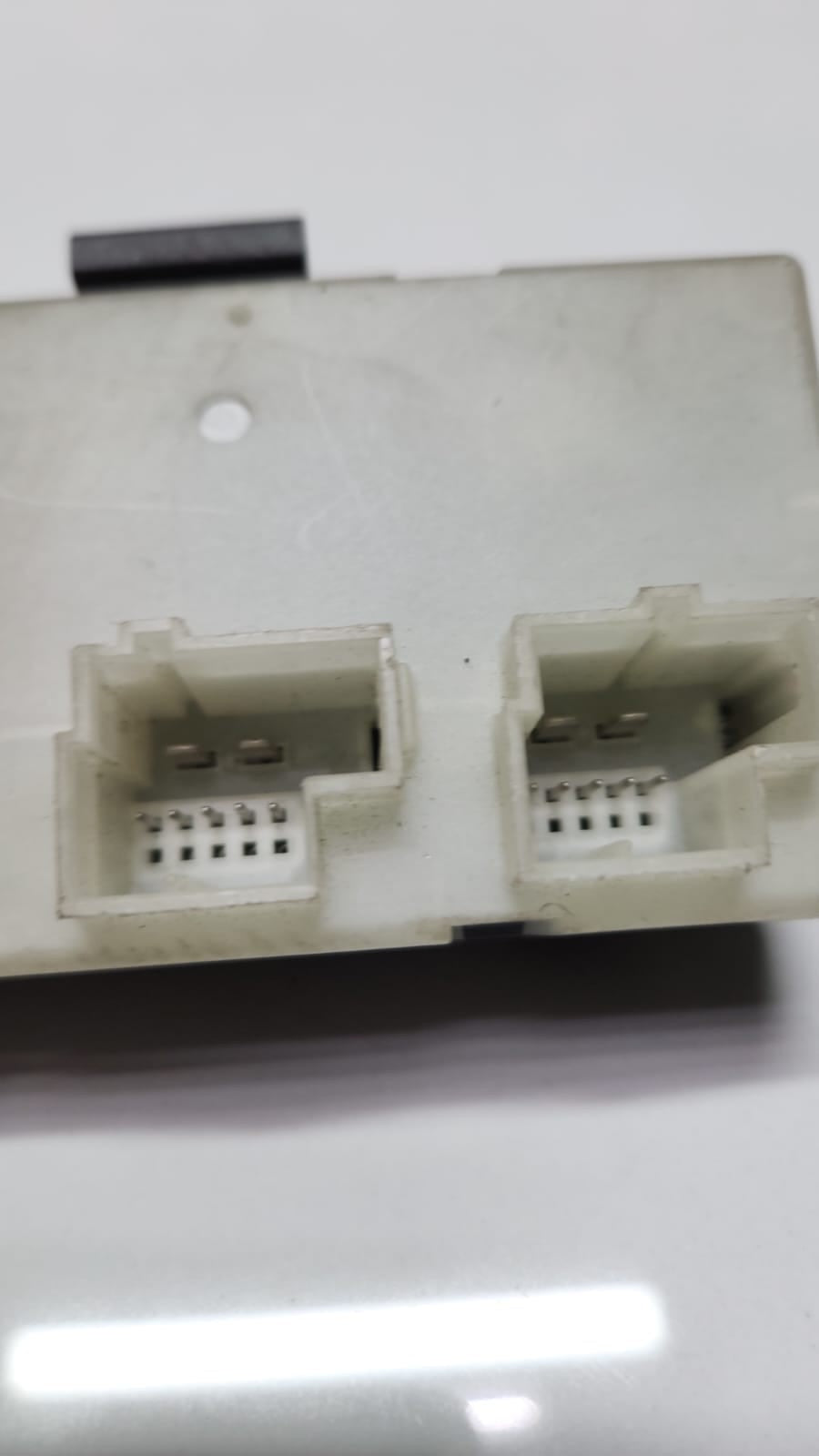 2016-2020 BMW 740i Tailgate Control Module 7481045 7 Series G11 G12 OEM