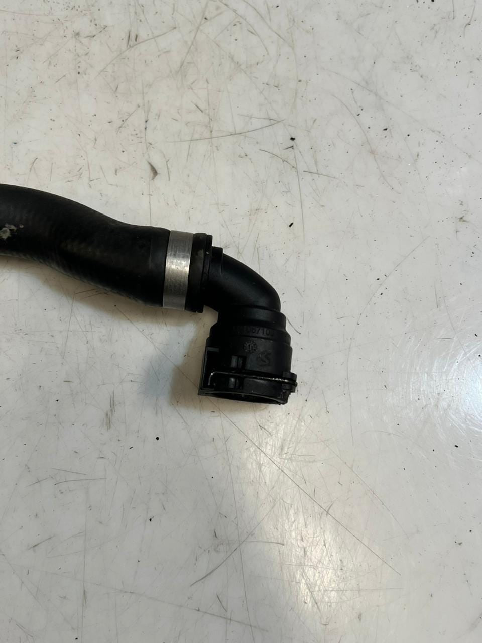 2020-2023 BMW M8 G14 G15 G16 G30 G31 G32 Gran Coupe Engine Coolant Hose 9308346