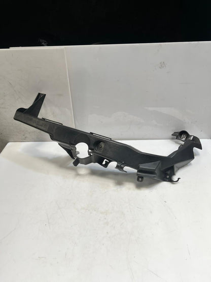 2006-2008 BMW 325i 3 Series E90 E91 Headlight Mounting Bracket LEFT 7116707 OEM