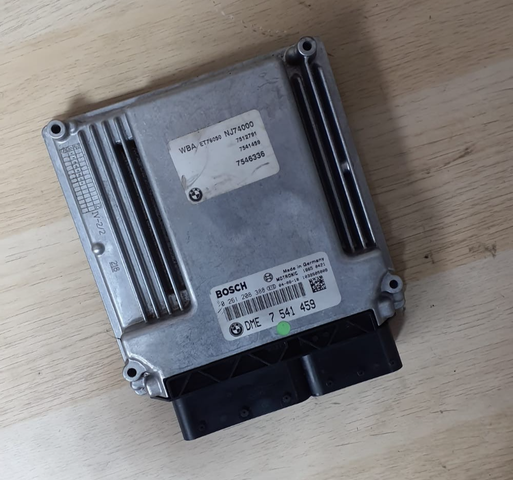 BMW 3 Series 2004 GH-AY20 Engine Control Unit ECU DME OEM 7541459