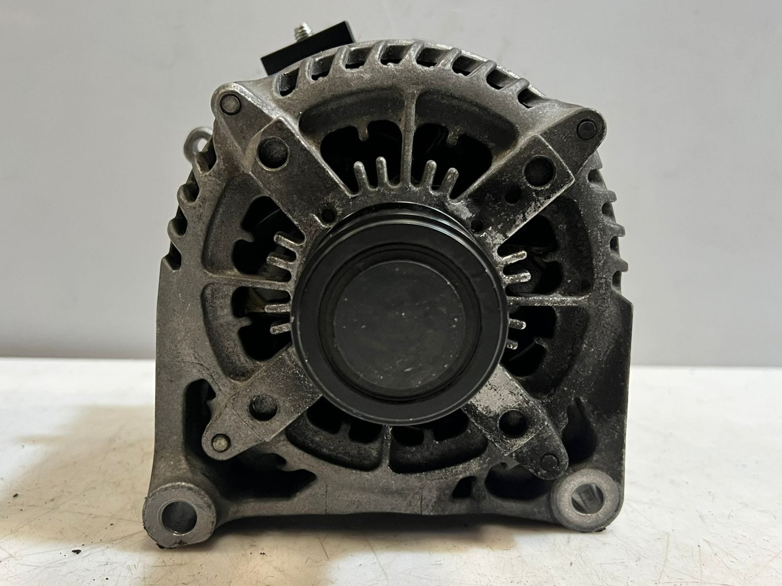 2014-2016 BMW 520i F10 F11 F20 E84 320i 520i 528i Alternator GENERATOR 7605478 