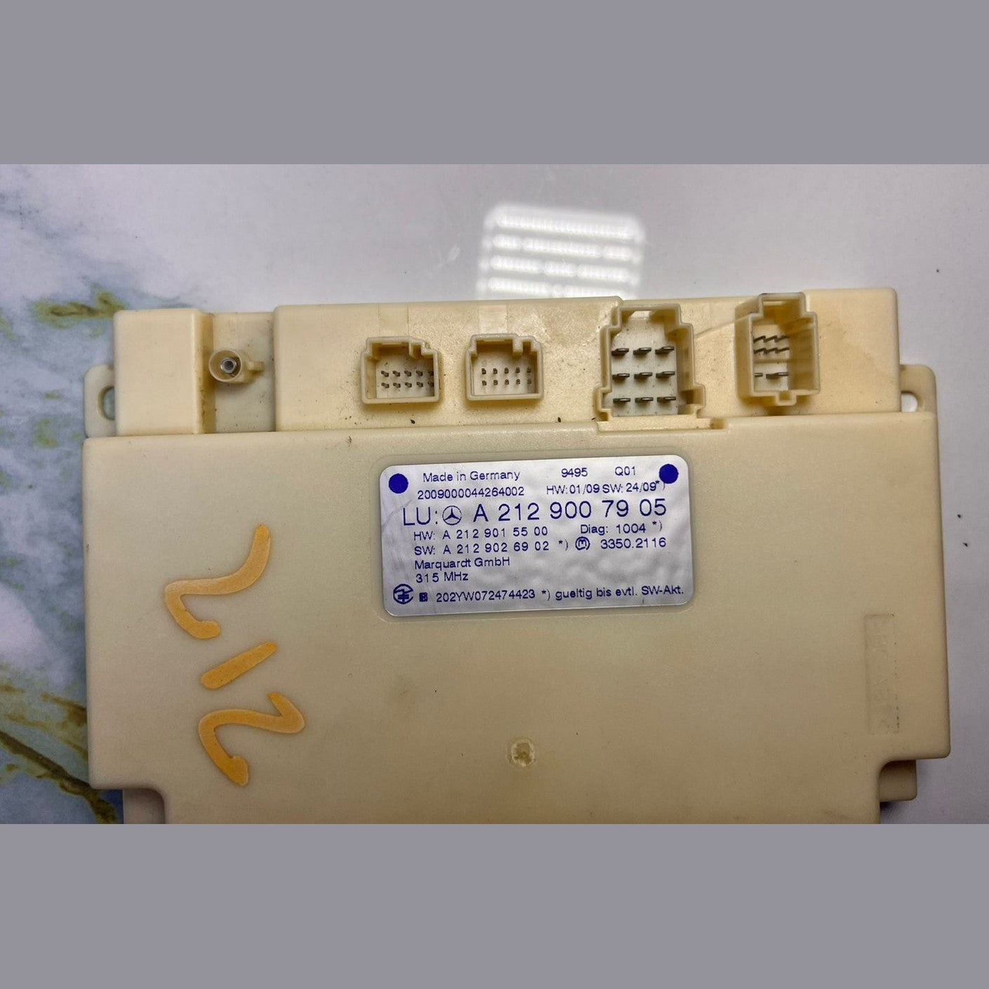 08-15 Mercedes-Benz E350 Keyless Go Control Unit A 212 900 79 05 E350, C250, E63