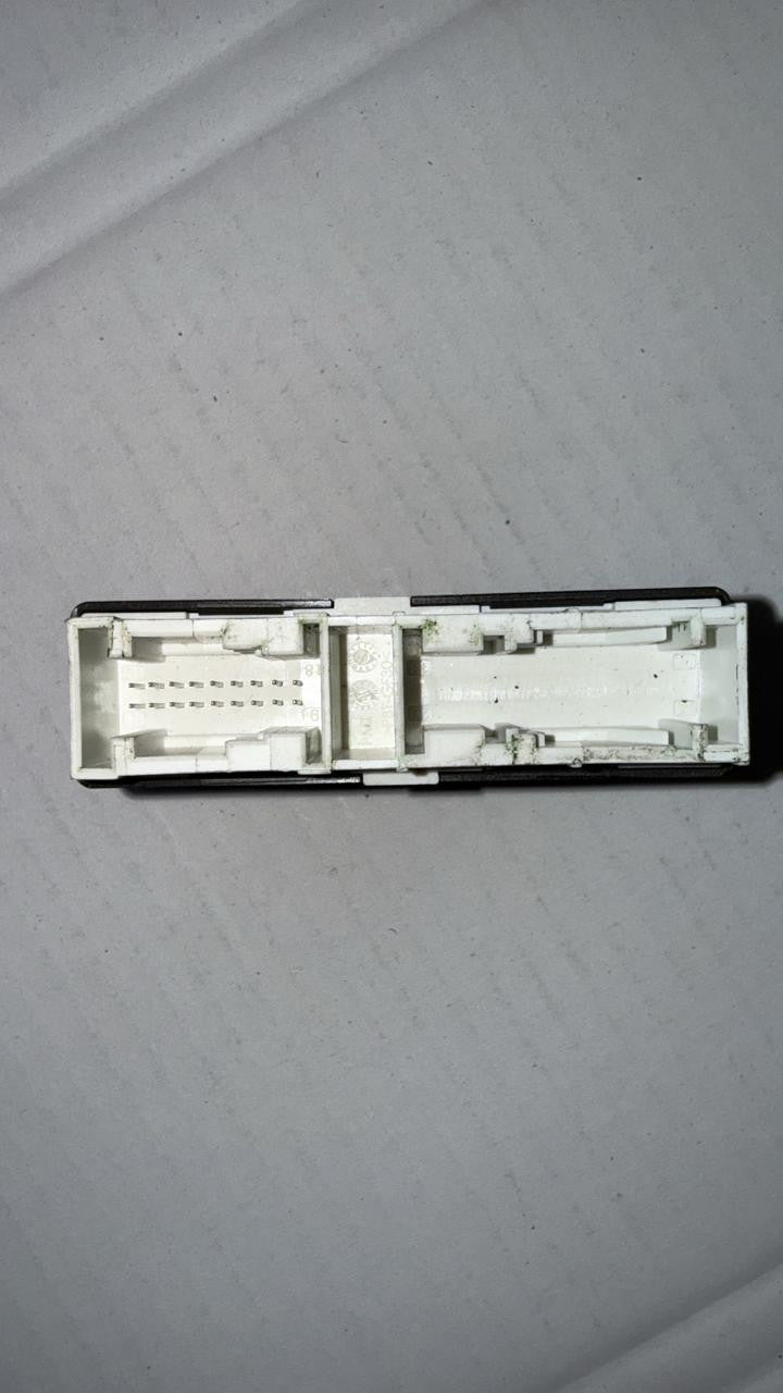 BMW I01 i3 F15 F85 F16 F86 Control Unit Parking Assistant 9495358 OEM L1