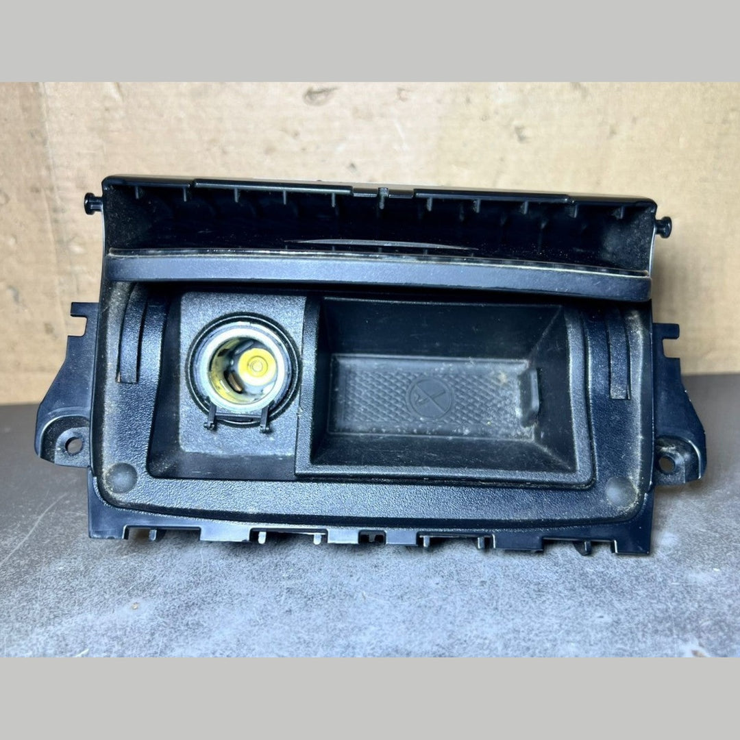13-16 Mercedes W176 Centre Console Ashtray Front Ash Tray Storage A176 6801250