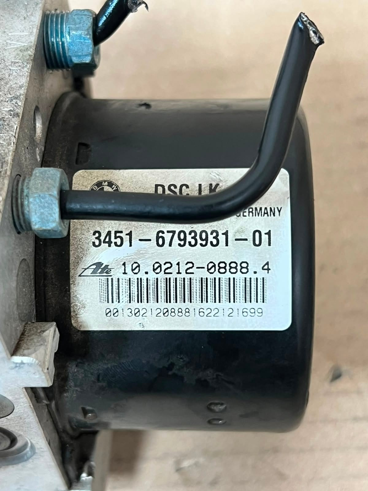 2012-2013 BMW 335i F30 F20 ABS BRAKE Pump Control Module 6793931 OEM