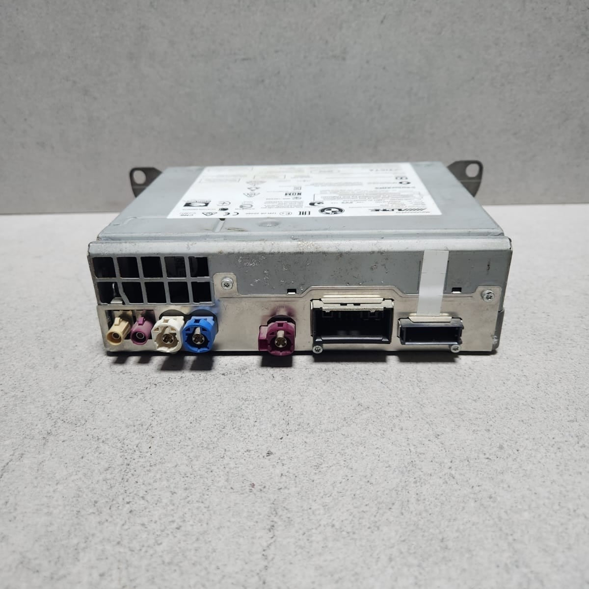 BMW Multimedia Head Unit 5A42CC4 1 Series F40 F44
