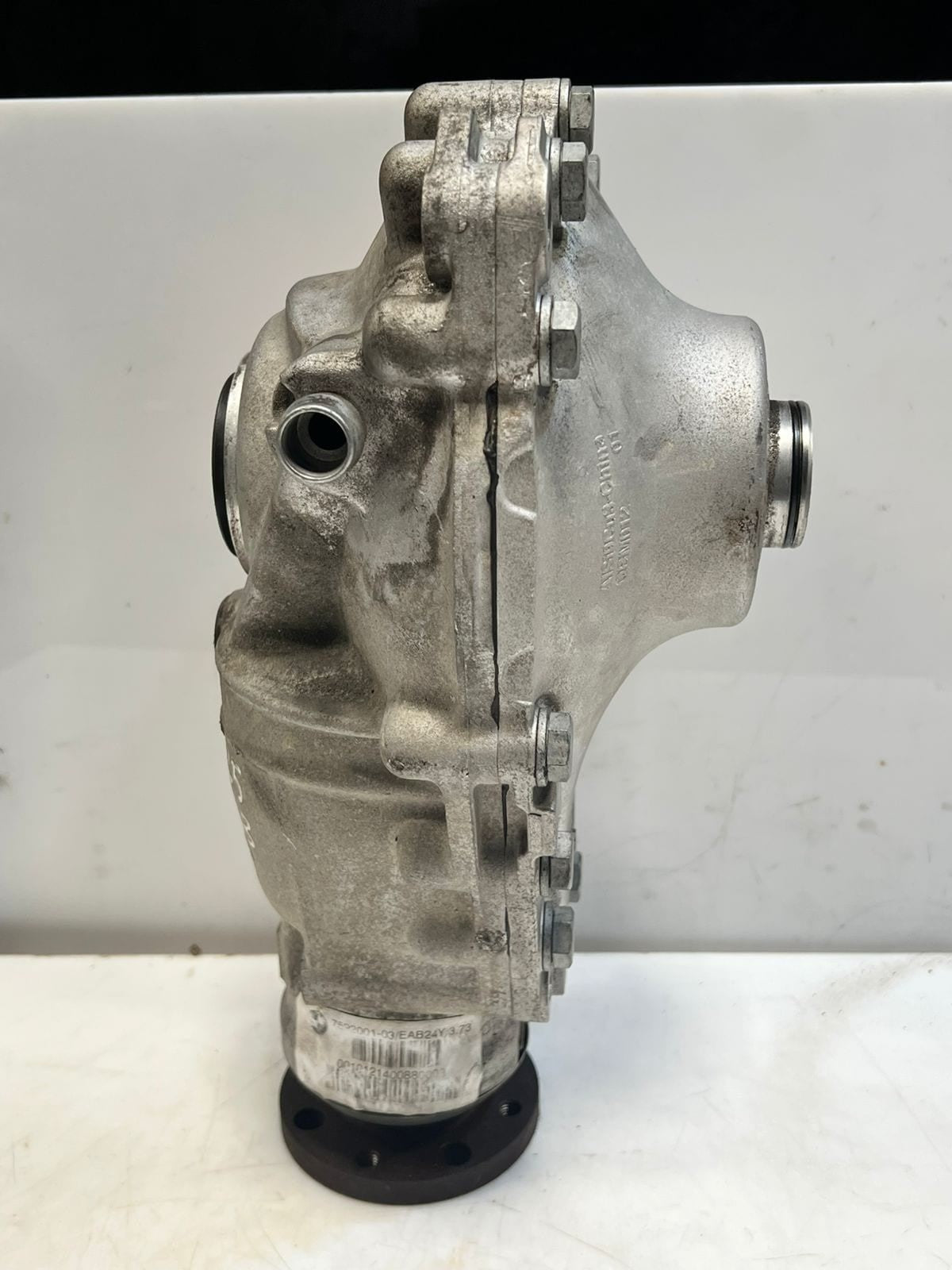 2011-2017 BMW X3 F25 and X4 F26 N52 Front Differential 7592001 RATIO 3.73 OEM