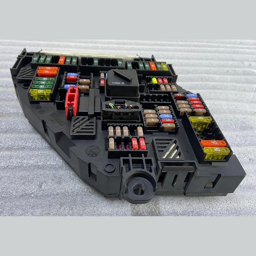 OEM BMW 528i F10 Rear Power Distribution Fuse Box Module 9264923