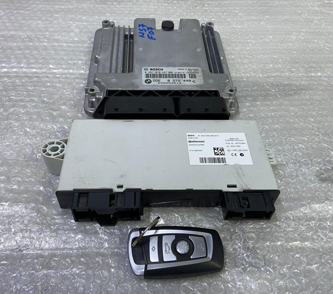 OEM BMW F07 N57N Engine Control Unit Module ECU DDE SET 8572440 BOSCH