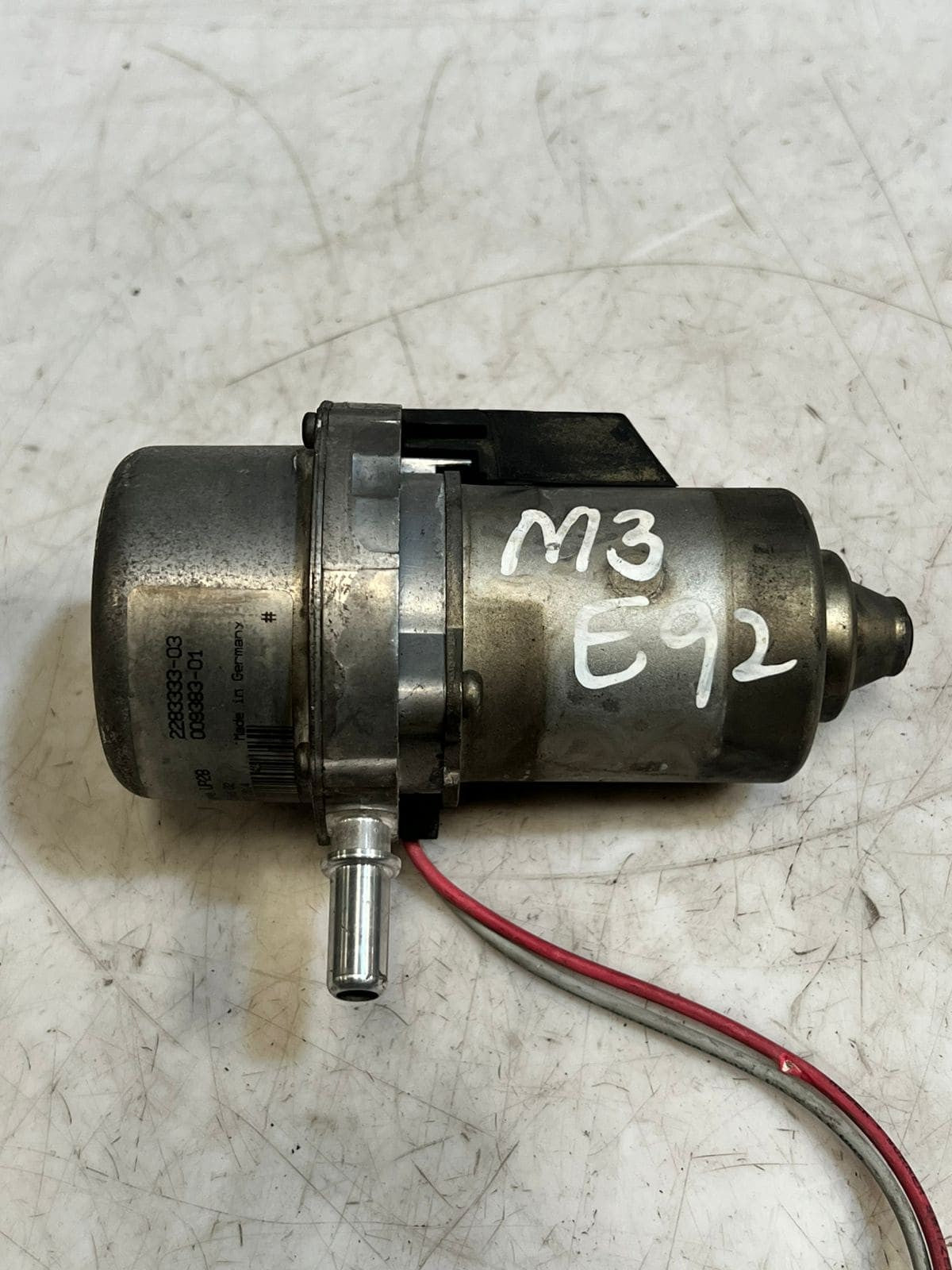 2008-2013 BMW E90 E92 E93 M3 S65 4.0L Brake Booster Vacuum Pump 2283333 OEM