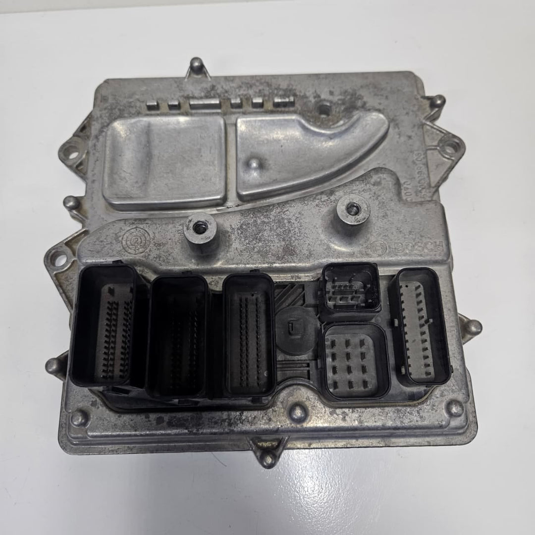 2012-2015 BMW F06 F10 335i 640i X3 with N55 Engine Control Module DME 8606309