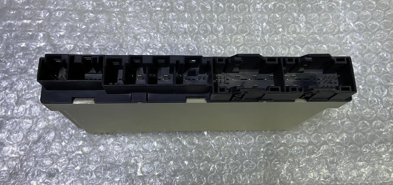 OEM BMW F30 320i FRONT LEFT DRIVER SEAT MEMORY CONTROL MODULE 9483825