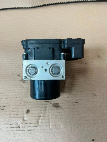 BMW 3 Series E90 E91 328i 2.0L 120kW ABS DSC Pump CONTROL 6789304 OEM