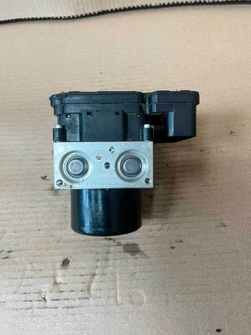 BMW 3 Series E90 E91 328i 2.0L 120kW ABS DSC Pump CONTROL 6789304 OEM
