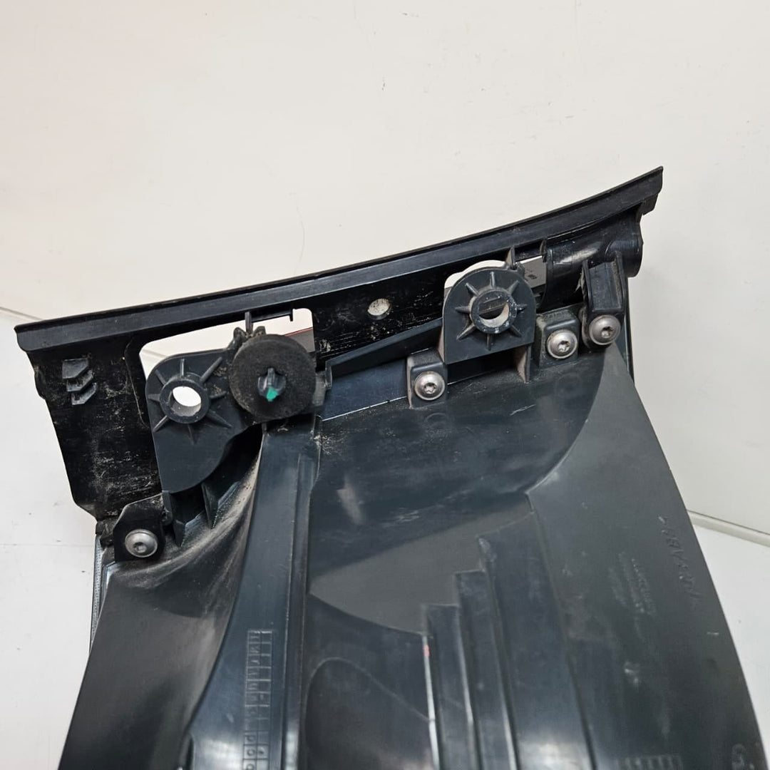7286038-BMW 3 Gran Turismo Rear Light Right Fitting Position Right OEM