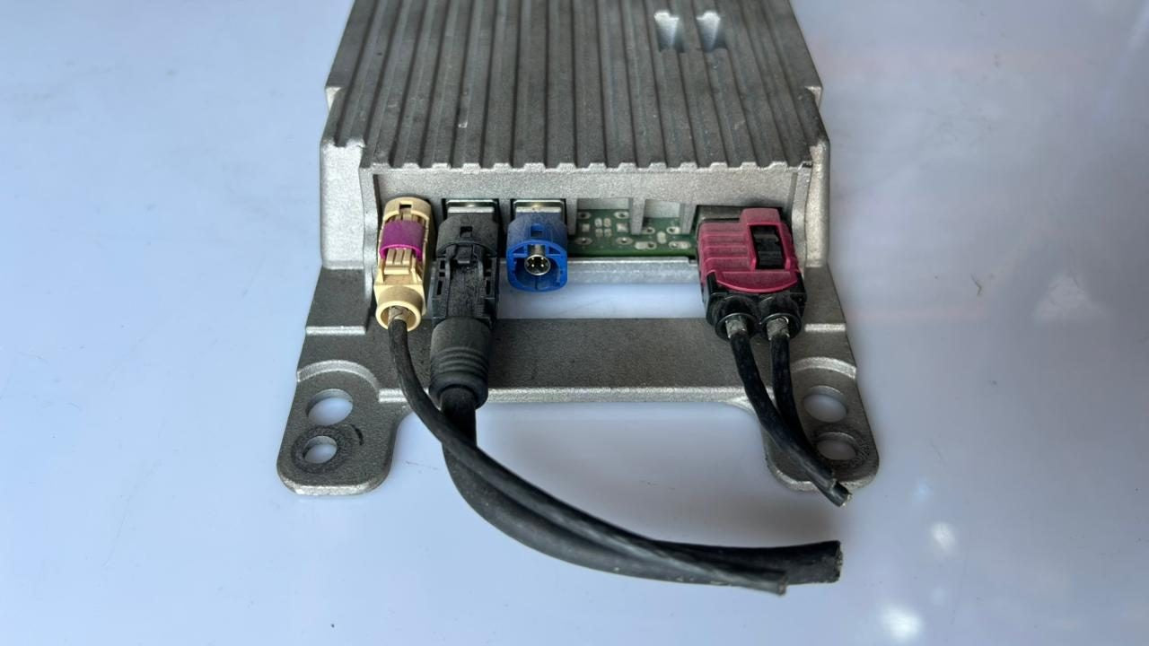11-16 BMW X5 Bluetooth Telematics Com box Module 9257163 F10 X5 E82 E88 E90 E91 