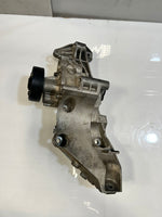 Load image into Gallery viewer, BMW F20 F21 F22 F23 F30 F31 Coolant WATR Pump With Carrier BRACKET 7644804 OEM