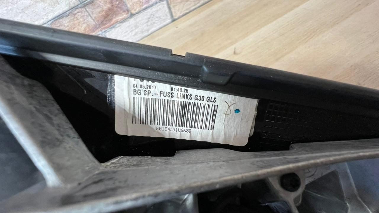 2016 BMW 5 Series G30, G31, and F90 M5 Left Mirror F01841010668B OEM