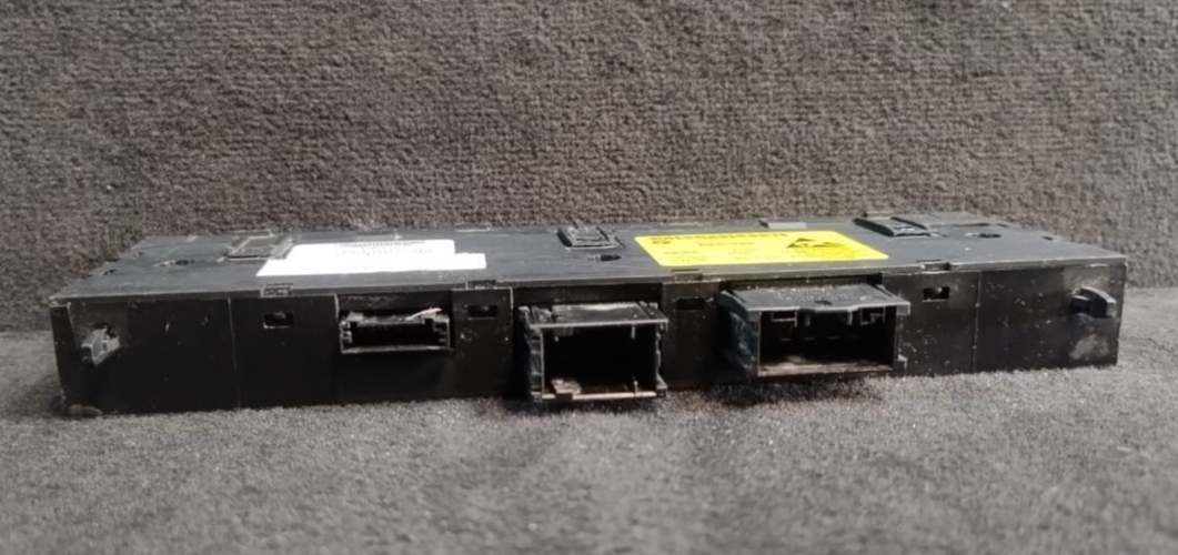 BMW E60 E61 CENTER CONSOLE DSC / PDC SWITCH MODULE BUTTON PANEL P/N 6940229