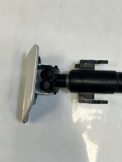 2015 BMW 740i 7 Series G11 G12 HIGH PRESSURE Headlight Washer Nozzle 7357354