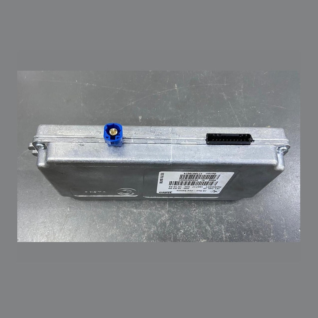 OEM BMW F30 F32 F10  Side View Back up Camera Control Module 9084790