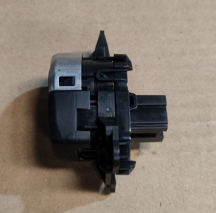 BMW 520i F10 2010-2013 N20 ENGINE CONTROL ECU UNIT + MODULE DME 7644747
