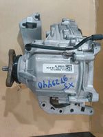 Bild in die Galerieansicht laden, 2017-2024 BMW X3 Transmission Transfer Case 7888875