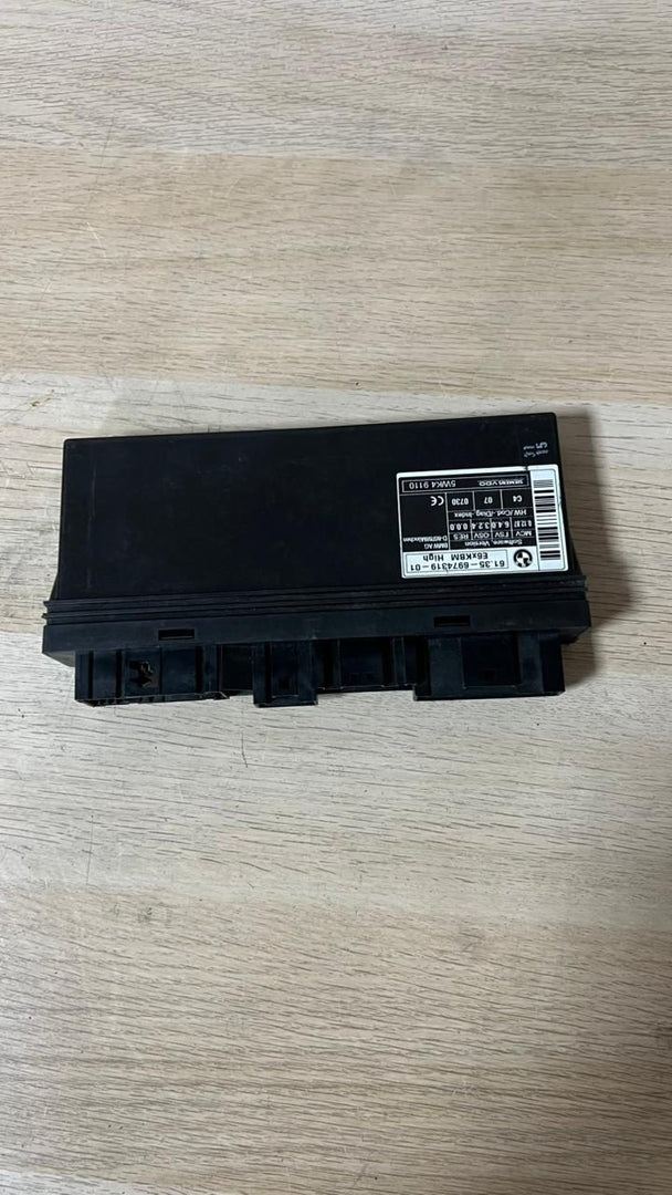 BMW Body Control Module 6974319 5 Series E60 E61