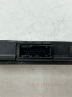 Bild in die Galerieansicht laden, 2009 BMW X5 E70 FRM3R J590B DOT SEA Footwell Module 9230434 OEM