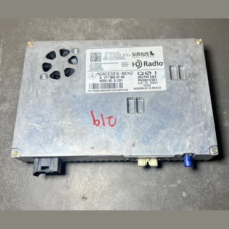 04-10 Mercede W219 CLS-Class Sirius Satellite Radio Receiver A171 9060700 OEM